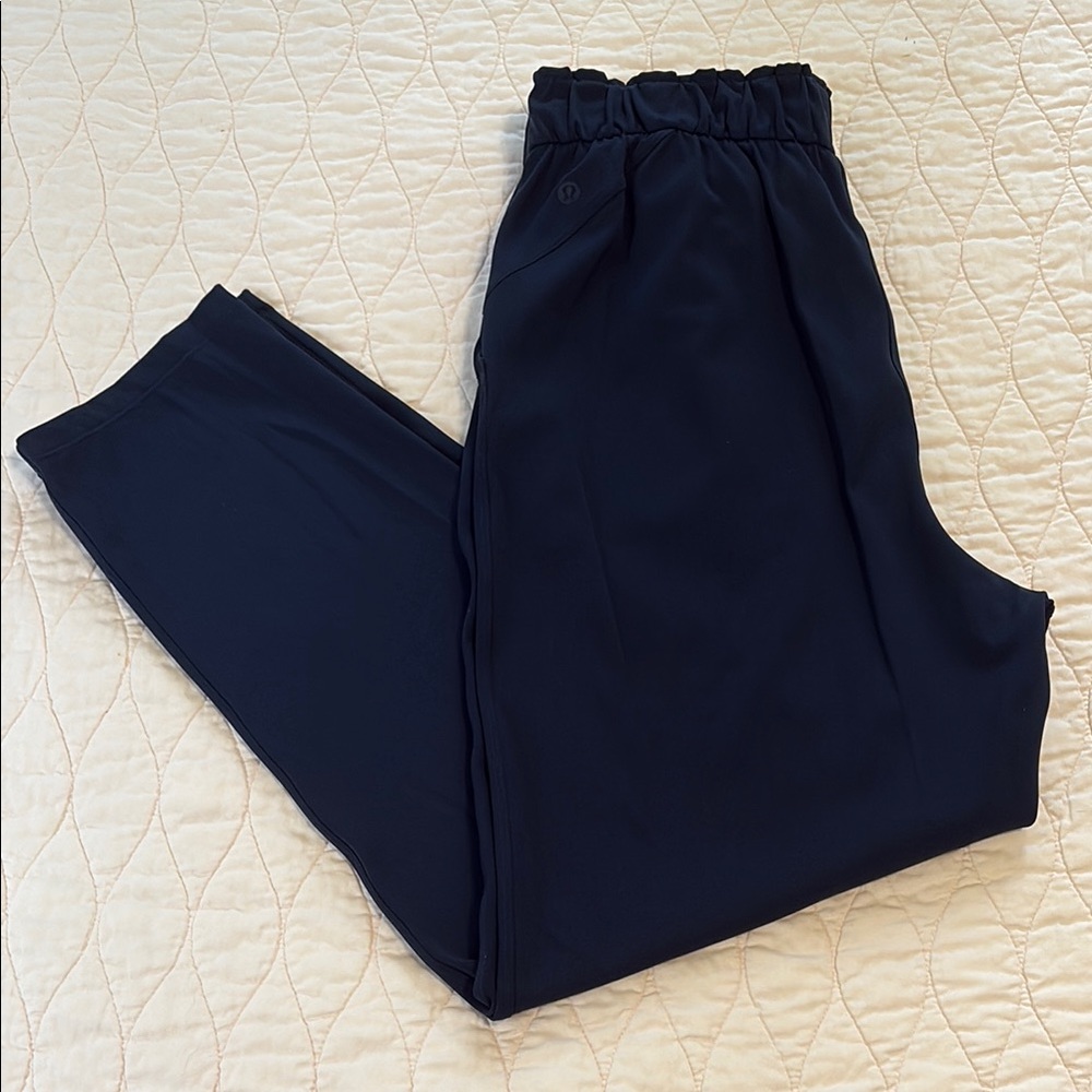 Lululemon Stretch High Rise Pant 7/8 Navy